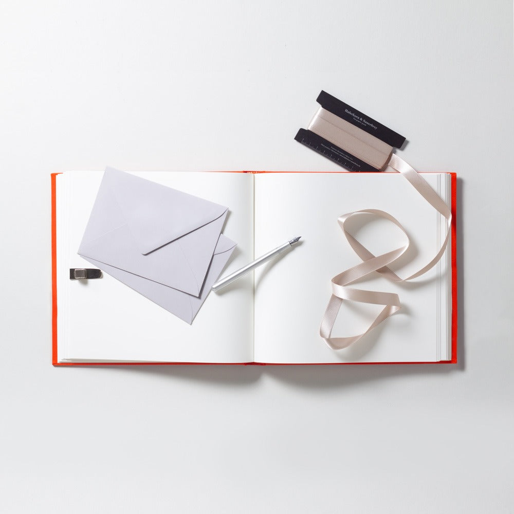 Semikolon Gästebuch – Fotoalben & Gästebücher