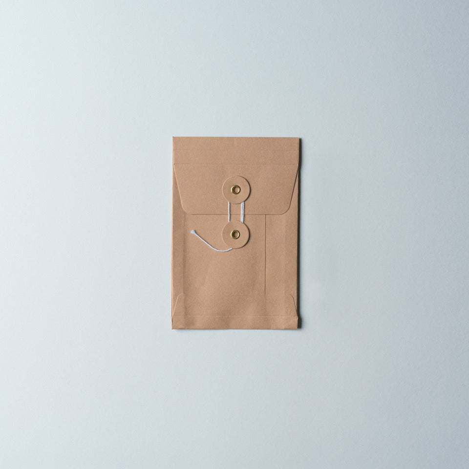 Eisenhauer Fadenverschluss Umschlag braun – Briefpapier & Umschläge