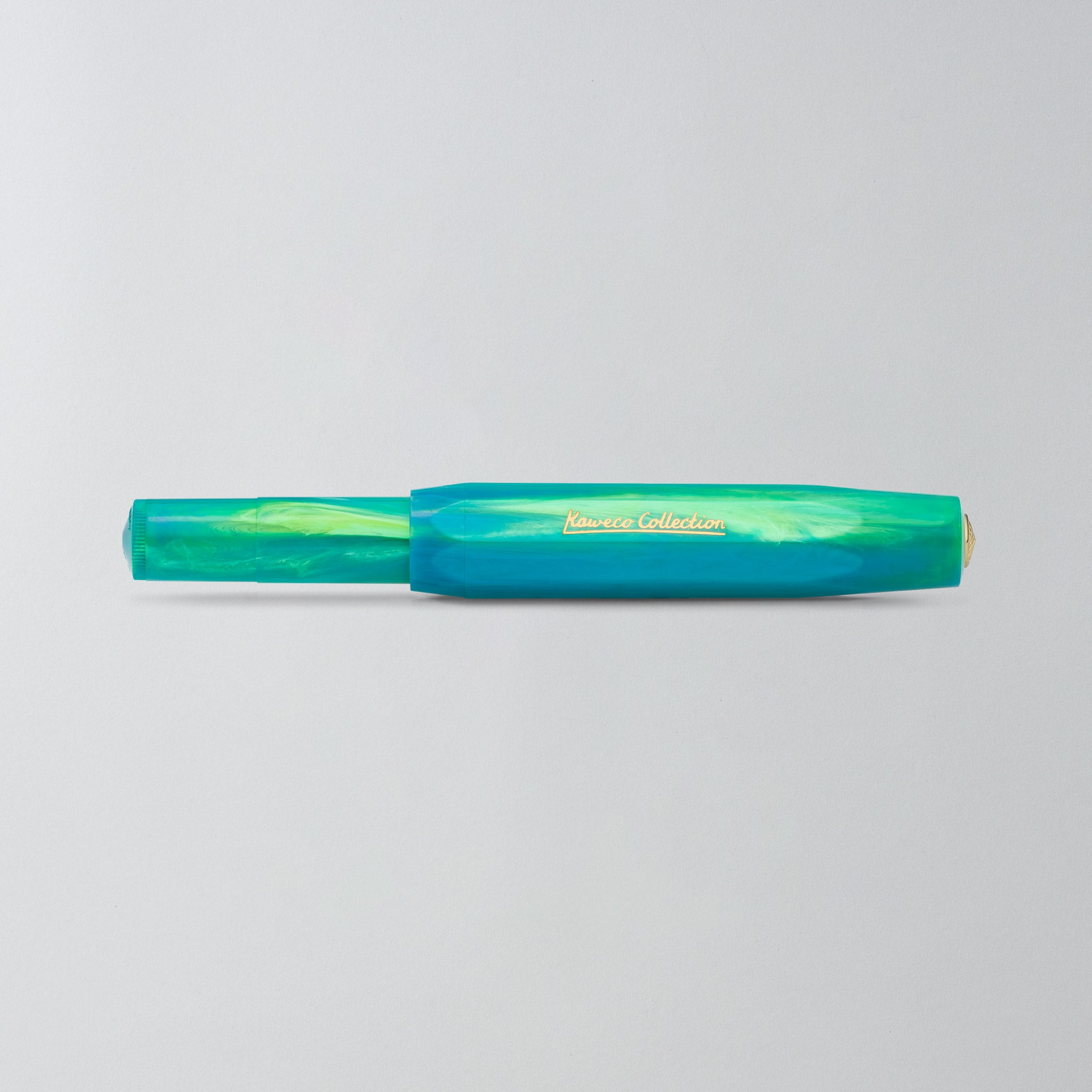 Geschlossener Füllhalter Marble Ocean in Marmor-Optik Blau-Grün