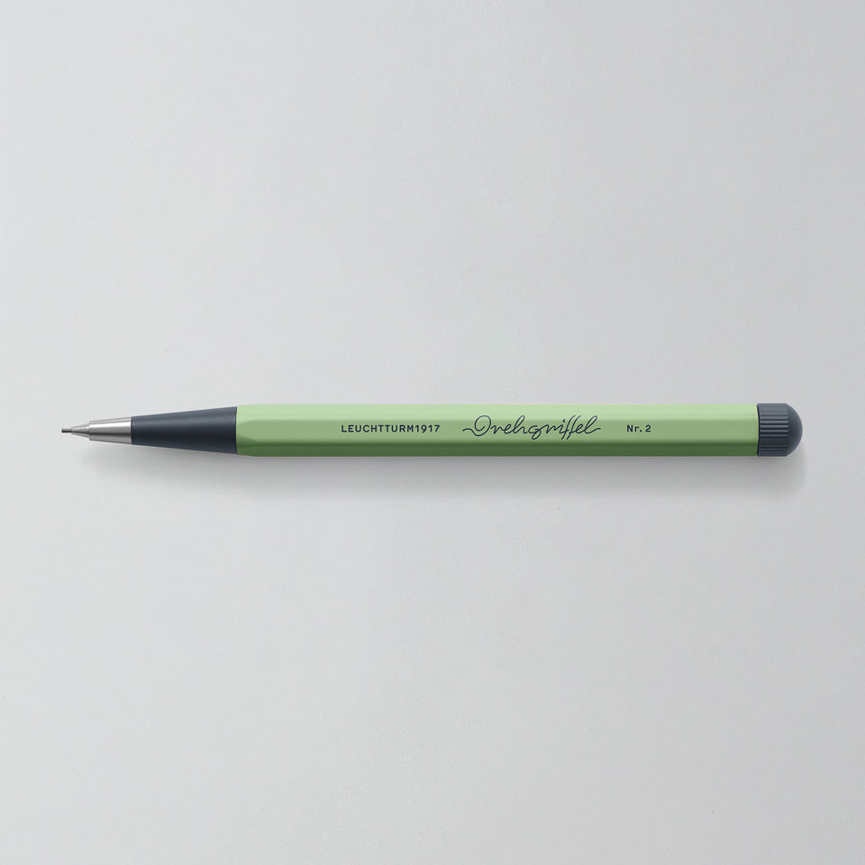 Leuchtturm Drehgriffel Bleistift 0,7 mm in Salbei, Aufsicht #Farbe_Salbei