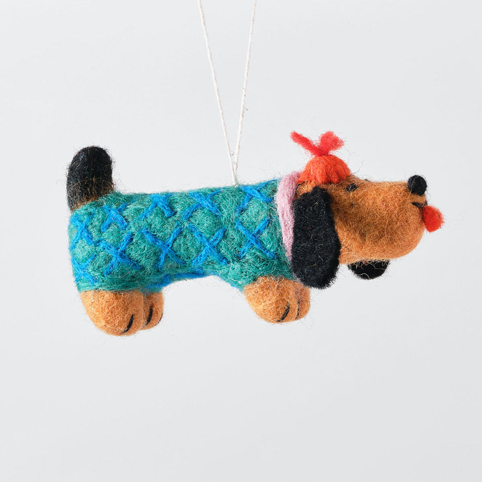 Wrap Filzanhänger Hund Dackel – Dekoration