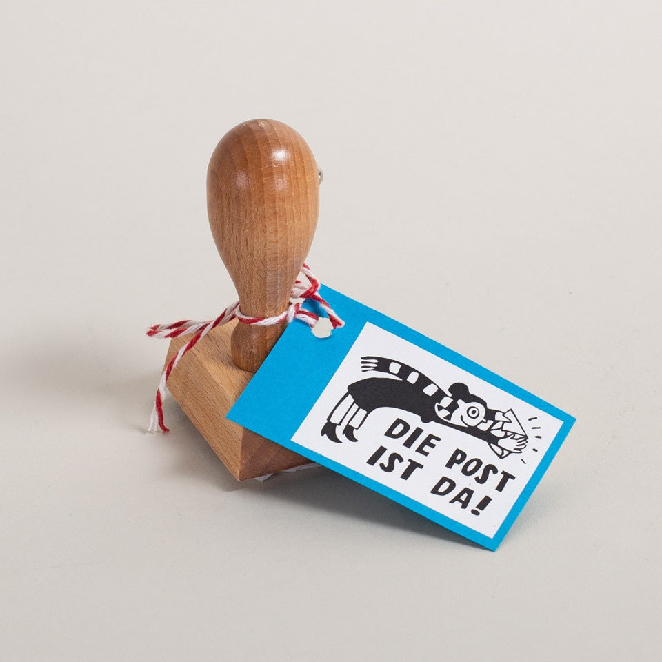 Alinea Stempel Frau mit Schal Die Post ist da – Stempel