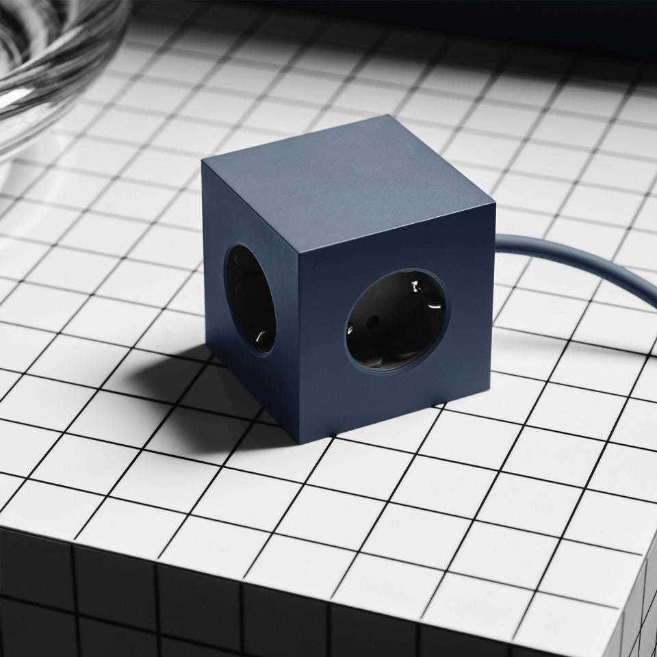Avolt Square 1 Mehrfachsteckdose shark blue – Steckdosen