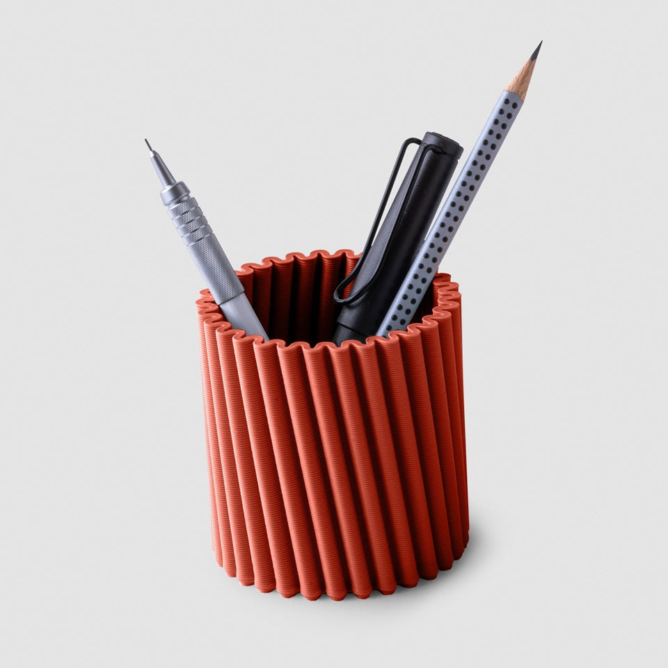 bene Stiftbecher Tilted Pot – Becher