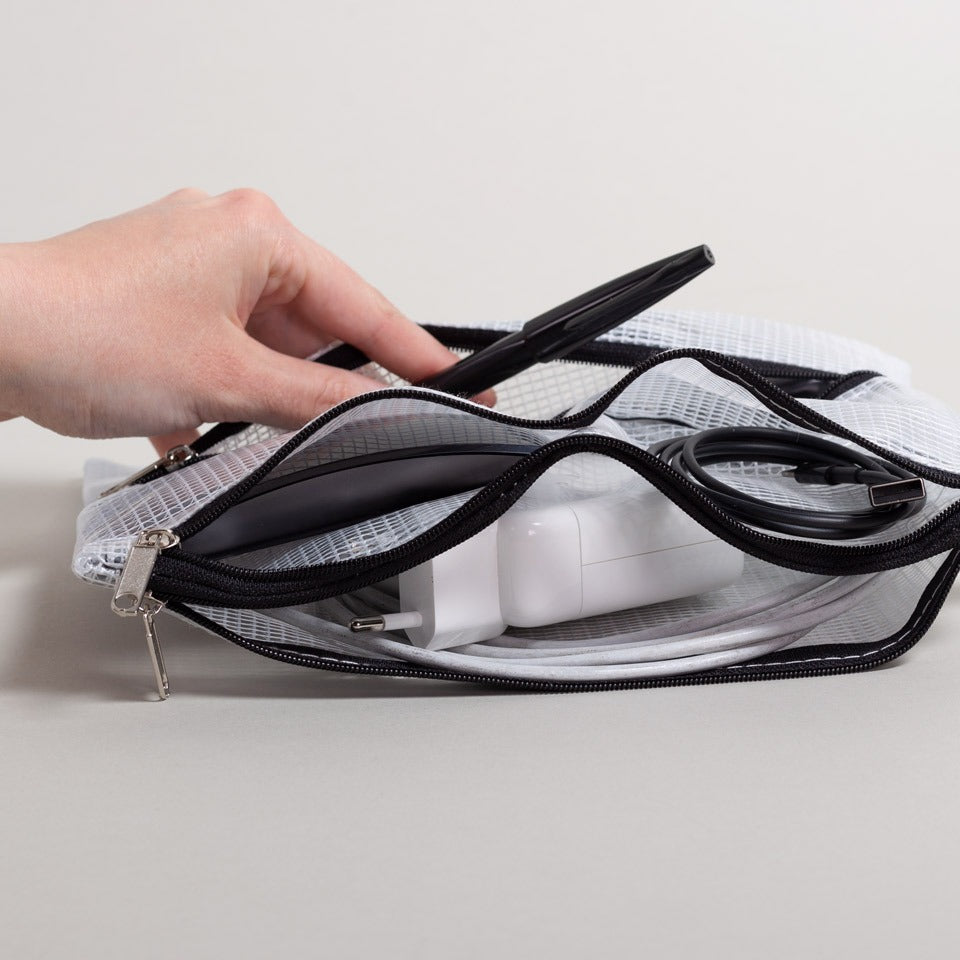 FolderSys Mesh Bag für A5 mit vier Fächern – Mäppchen & Stiftetuis