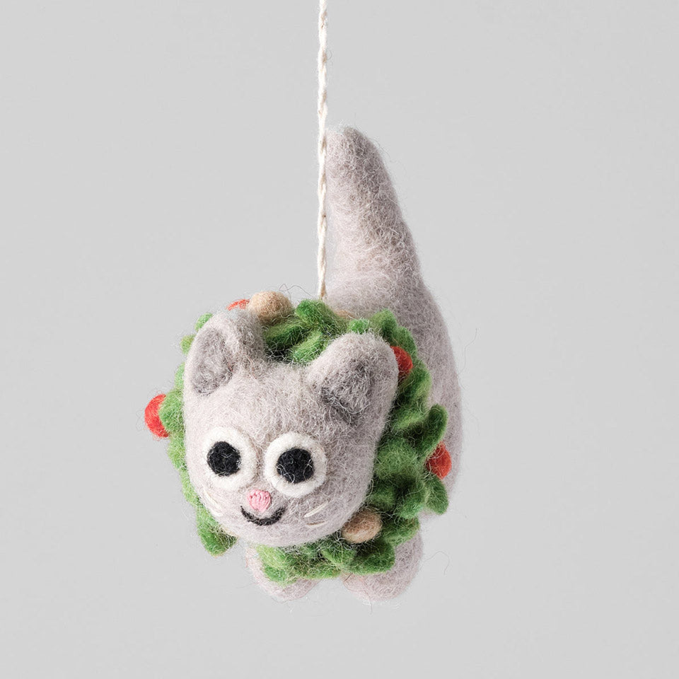 Wrap Filzanhänger Katze im Adventskranz – Dekoration